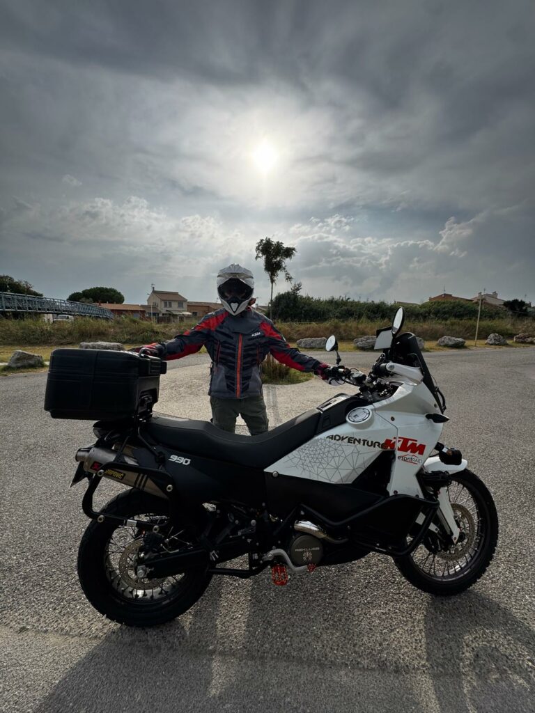 Gilles Sortie en moto sur les routes de l'Hérault